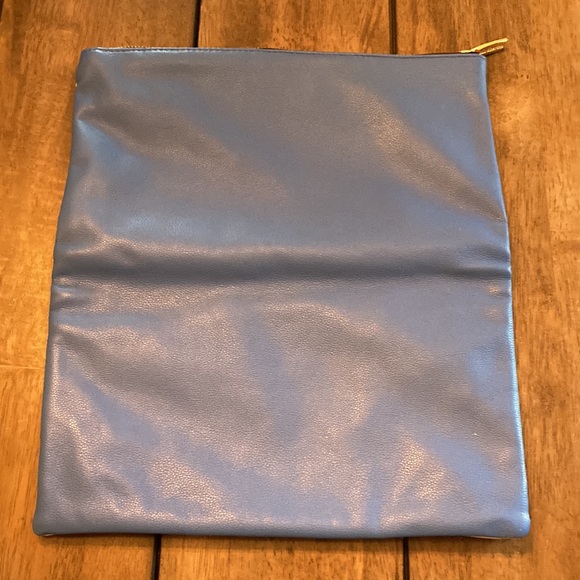 Lulu Dharma fold over clutch ~ color block blue and grayish tan - Picture 6 of 12